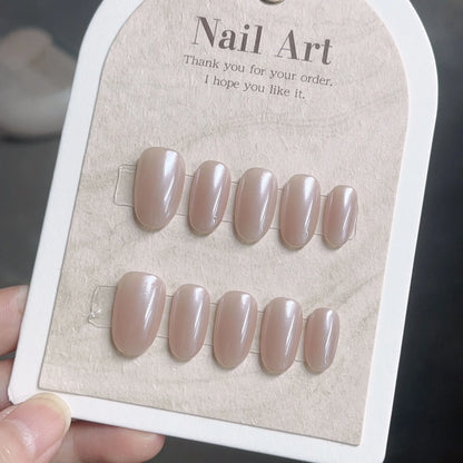 Le kit d'ongles essentiel